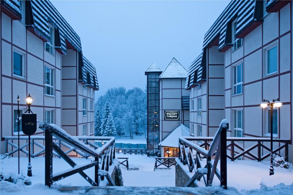 Apartments Kraljevi Cardaci 4* - Копаоник